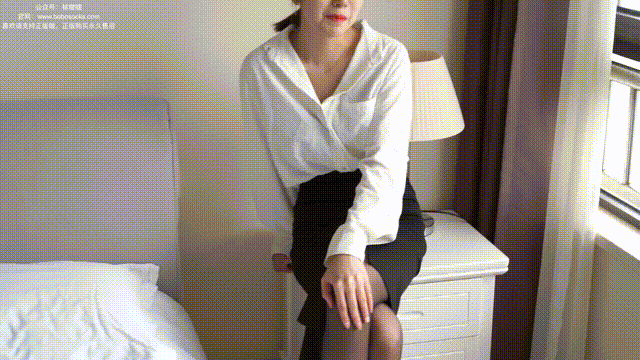 NO.017 小甜豆-OL制服、高跟鞋、黑丝