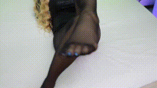 【丽柜】 2020.07.01 HD视频《静儿黑丝美腿舞动激情》静儿