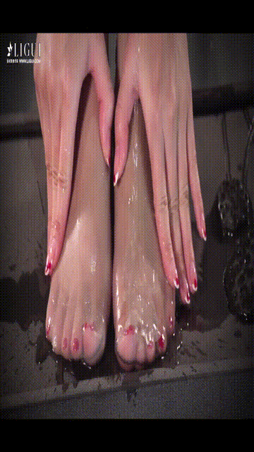 【丽柜】2017.12.26 Model Vicky 丽柜一品 一失足成千古爱