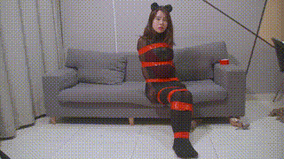 【丽柜】HD视频2020.12.31 被丝袜封印的小魔女（下）琪琪