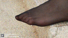 【物恋传媒】第55期：一袭红的神秘与热情,经典白色匡威高帮配黑丝期：