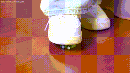 【物恋传媒】第1030期：岚岚-板鞋、白棉袜、裸足、踩东西剧情封面图