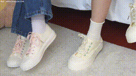 【物恋传媒】第1418期：欢欢&amp乐乐-闺蜜午后封面图