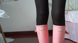 【物恋传媒】第1455期：菜菜-粉色小雨靴封面图