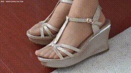 【物恋传媒】第1464期：菜菜-红与黑封面图