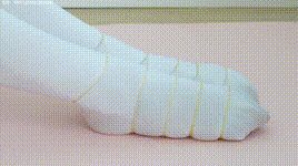 【物恋传媒】第2307期：泡泡-芭蕾鞋、厚白丝、芭蕾动作、皮筋绑脚剧情封面图