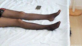 【物恋传媒】第2441期：泡泡-cos服、高跟鞋、薄黑丝（脚尖透明款）、假装睡着剧情封面图