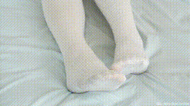 【物恋传媒】第2499期：小野-运动鞋、自然穿脏及膝白棉袜