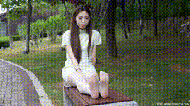 【物恋传媒】第2477期：泡泡-旗袍、高跟鞋、薄白丝封面图