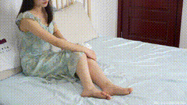 【物恋传媒】第2350期：小椿-高跟鞋、白棉袜、裸足封面图