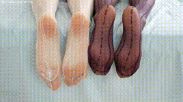 【物恋传媒】第2400期：茯苓&amp泡泡-高跟鞋、丝袜、互相挠脚心剧情封面图