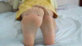 【物恋传媒】第2381期：茯苓-板鞋、短肉丝、裸足封面图