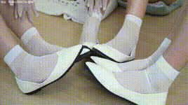 【物恋传媒】第2500期：茯苓&amp泡泡&amp橙子-平底鞋、短白丝、护士服、白丝